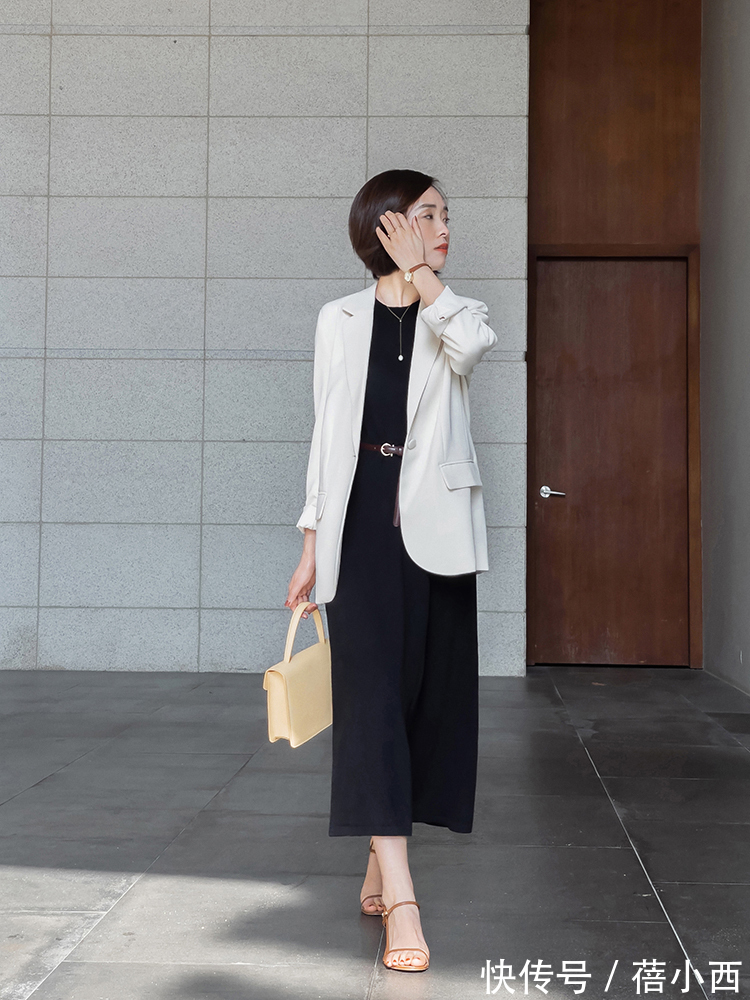 西装|真正有品味的女人，入秋第1套搭配首选“外套+裙子”，时髦又高级