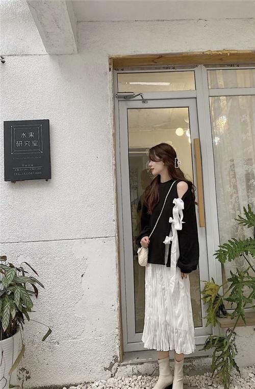 半身裙＋短靴＝时髦洋气！过年这么穿准没错