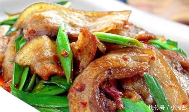 做法|大厨教你回锅肉的正宗做法:肥而不腻,又香又嫩,特下饭