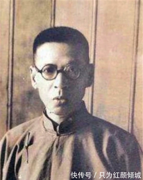 写诗$七岁儿子写诗找父亲要钱,全诗20字没一字提钱,好友:我要把女儿嫁他