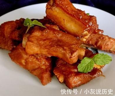 一日三餐|大雪天气家里老人整天咳嗽不止,多吃酱香菜,补充蛋白质