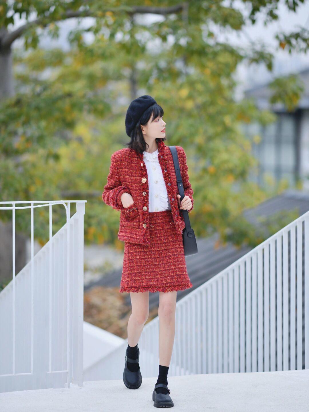 穿搭|为什么我劝你出门要穿“小香风外套”?看潮人示范就知道,真美