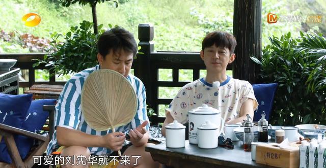 张子枫|《向往5》杀青,5位常驻仅一人发文告别,刘宪华未能回归成遗憾?