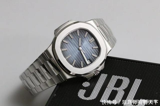 三十岁的男人到底是戴鹦鹉螺还是劳力士游艇