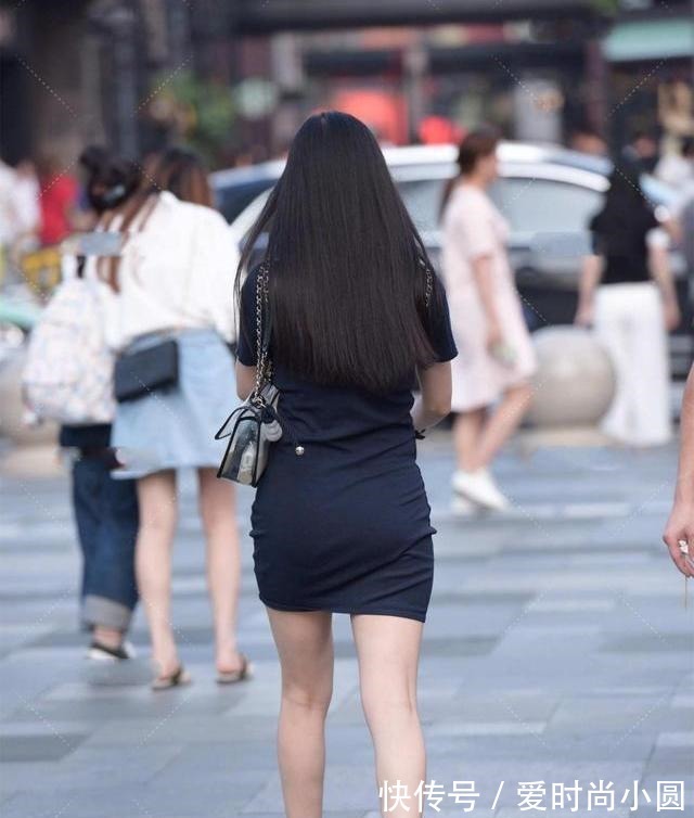 高跟鞋 两件套连衣裙,可以搭配短袖,清新秀丽!