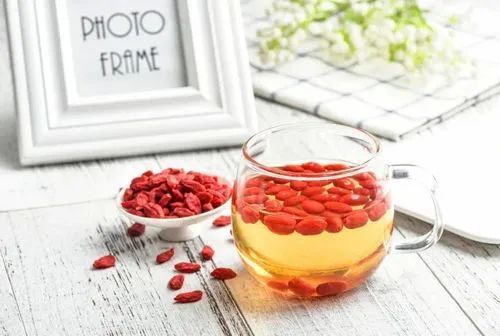 抱朴子|一把五味子,五脏皆可养!5种吃法护心、养肝、健脾、润肺、固肾