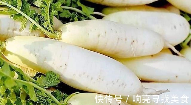 原来饭店的腌萝卜这么好吃是有秘诀的，学会这招，萝卜脆爽又入味！