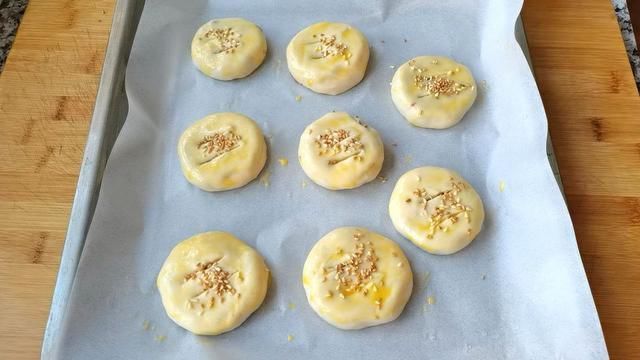 香蕉酥|手抓饼不光能当早餐饼，还能这样做，香酥可口，馋得孩子想吃下顿