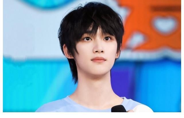 1個(gè)加入王牌，1個(gè)加入快本，4個(gè)有了小團(tuán)綜！時(shí)代少年團(tuán)正在崛起