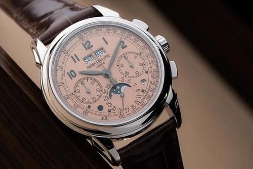 水鬼|水鬼、海马不便宜，买得起这块“三文鱼”的男人，身家至少10亿