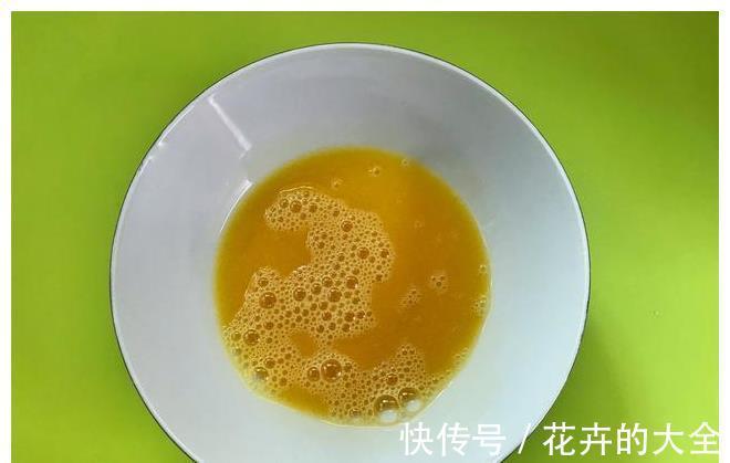 西葫芦|天一热,这菜我家隔三差五吃,清淡鲜美,快手简单又实惠