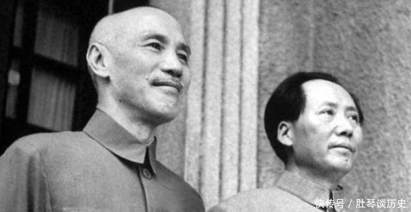 每次|蒋介石身高不足一米七,为何每次合影都比旁人高,原因是这样!