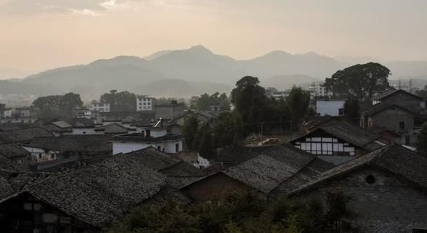 中国“最霸气”村庄，古建筑占一大半，仅古城门就有6个，还有护城河