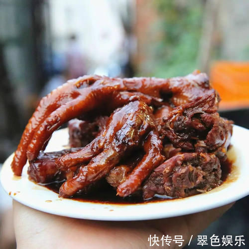 过年做卤肉时,记住“5放2不加”不管啥肉,卤好的肉又香又入味