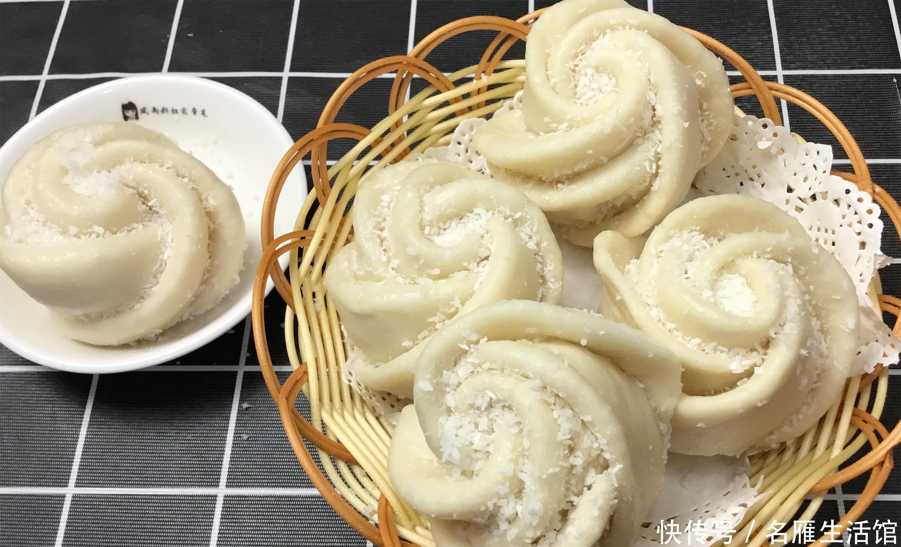 牛奶|奶香小花卷快速做法,一次醒发成型,香甜松软,孩子超爱吃