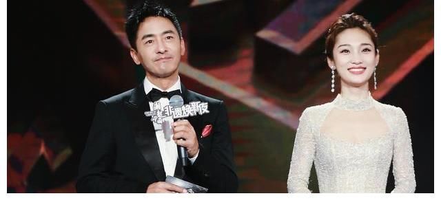 央視晚會(huì)打造“六公主主持團(tuán)”，藍(lán)羽擔(dān)任門面，主持人顏值都不差