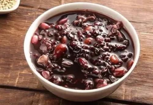 女性朋友|更年期即将到来,身体或会有4种表现