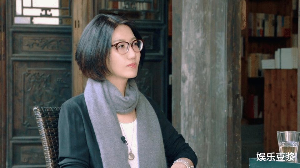 她因《吐槽大会》大火！让人招架不住的采访，到底啥样？