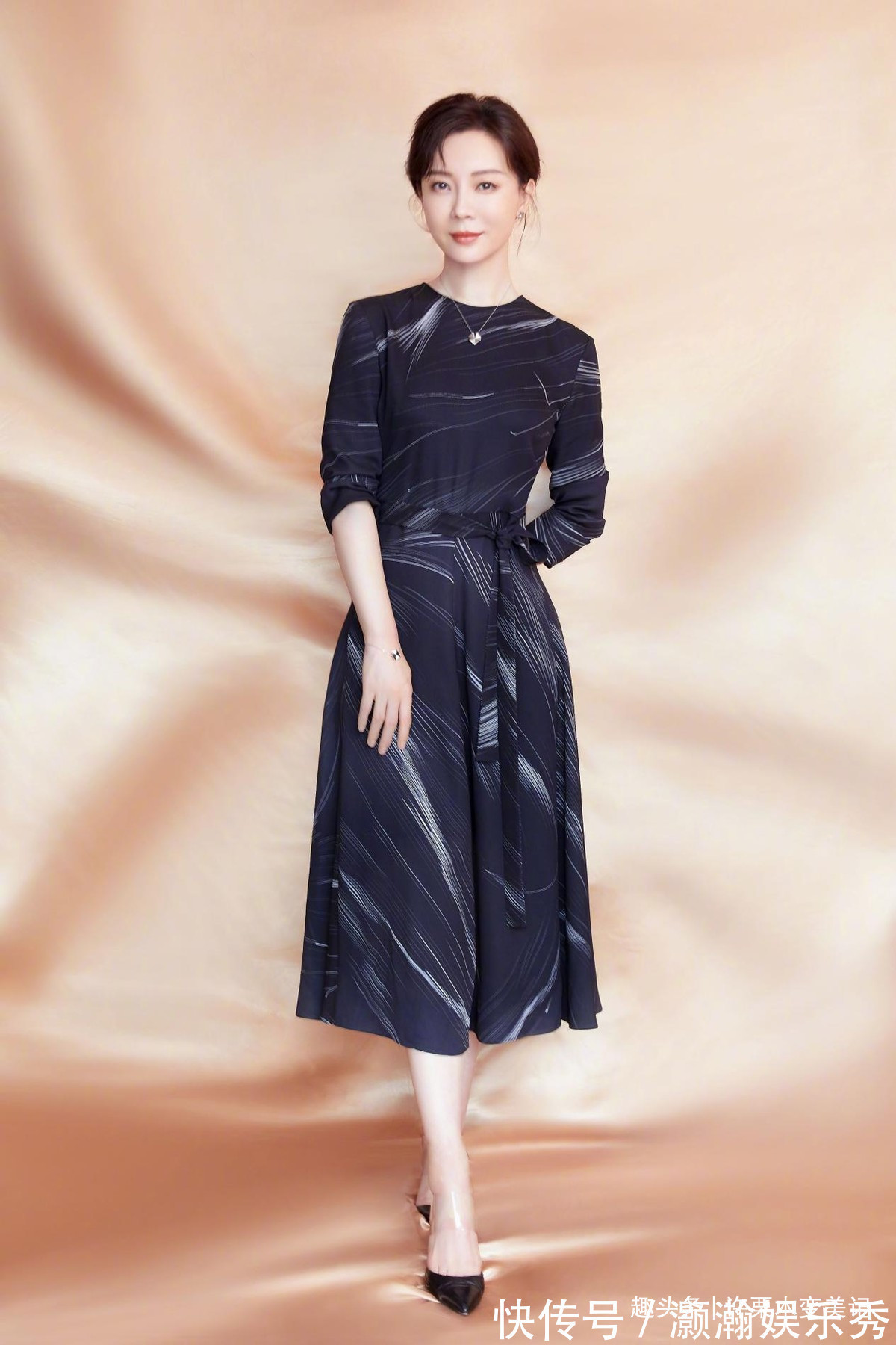 长方型 女人过了48岁,这三种“裙子”再流行也别穿,没气质还拉低档次