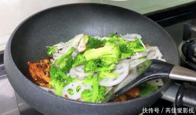 麻辣|秘制麻辣香锅,在家都可以做,想吃多过瘾就多过瘾,不用出去买了