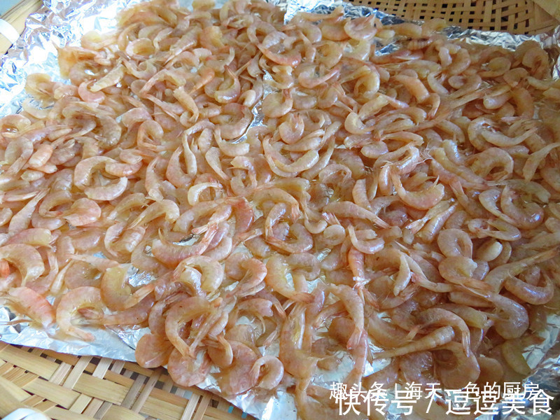 教您在家制作美味调味料,炒菜时加一点它比味精还鲜,快试试!