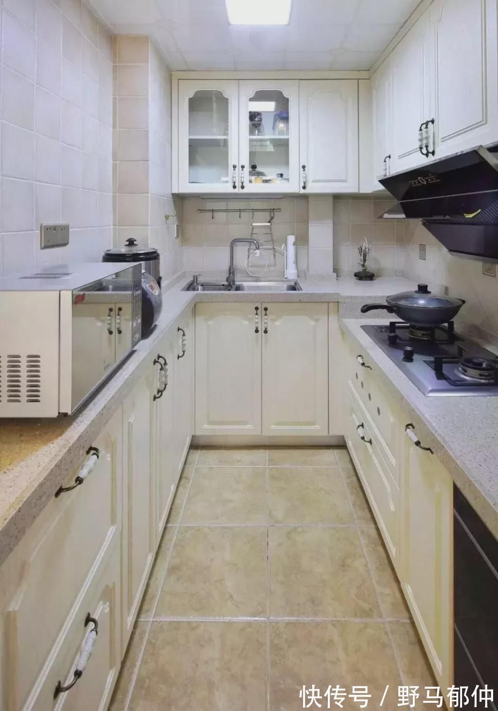 高低台|越来越多人厨房都做高低台,现在流行这么装,好看又实用