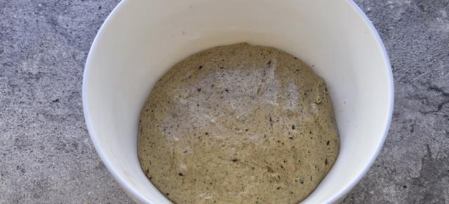 糯米球|穷人的“阿胶”，每周坚持吃2次，补气血脸色好，50岁都不显老