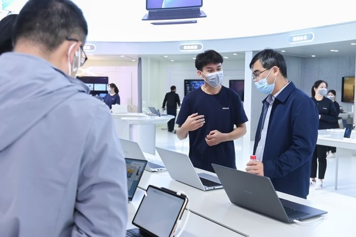 天翼智能生态博览会|2021天翼智能生态博览会正式召开,荣耀携全场景智能设备参展