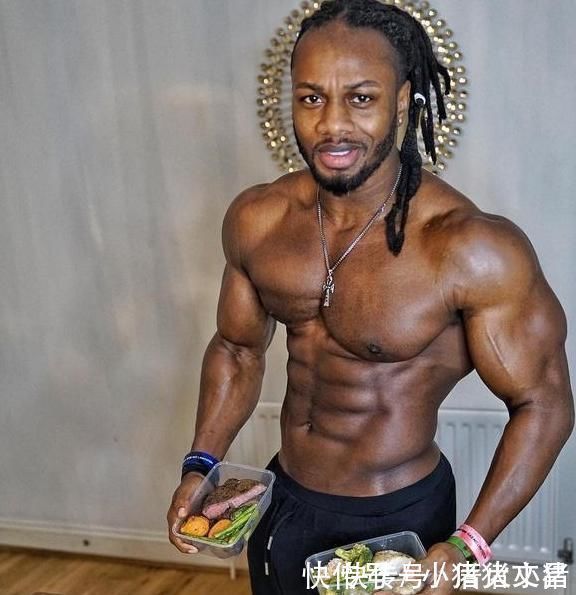 肌肉|一直卧推胸肌还不长?5个错误让你白练!学会方法练出宽厚胸肌!