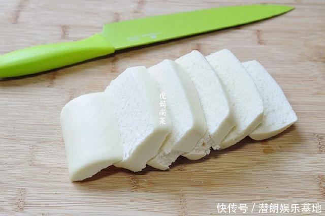 不腻|不喝油的煎馒头片,脆皮的香软的,早餐吃都清爽不腻