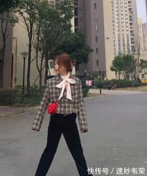 小西装|这几款服装成了夏季穿搭“扛把子”,百搭又显高,小个子女生最爱