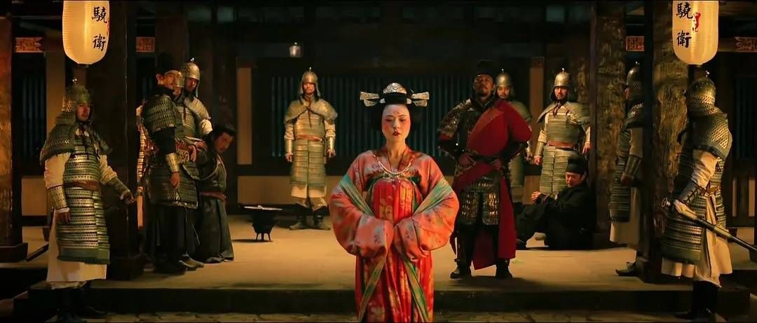 中文|他在汉服圈|中国装束复原团队:参与网剧《长安十二时辰》服装制作 不懂中文的华裔看到作品时泪流满面