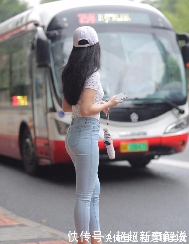 清爽|精致的牛仔裤穿搭,休闲又有品位,让你的气质显得优雅又洒脱