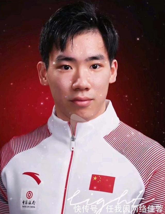 意气风|荣耀加身!中国体操世界冠军墙喜迎五位新人,意气风发踏上新征程