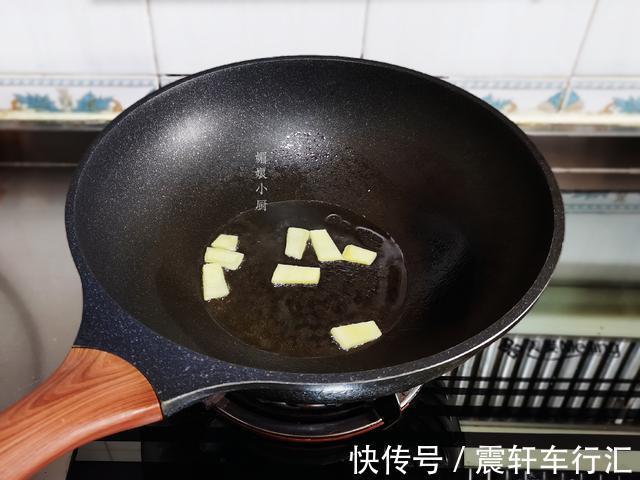 红烧酱油|1个萝卜简单2步，红烧做法简单，萝卜不油不腻，香软入味超下饭