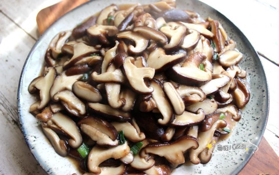 它的营养价值是牛肉的4倍,这个夏天要多吃,简单易做比吃肉都香