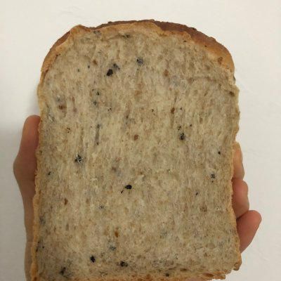 发酵|这道黑芝麻吐司(中种法)太销魂,连吃3天都不腻