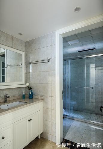 客厅|我喜欢客厅这种设计，显得好大啊！飘窗也很不错很透亮