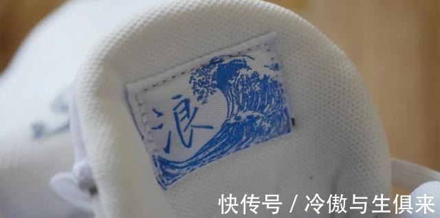 鞋盒 五百块双层碳板,带TPU的鞋垫,这双汤普森签名鞋不香吗!