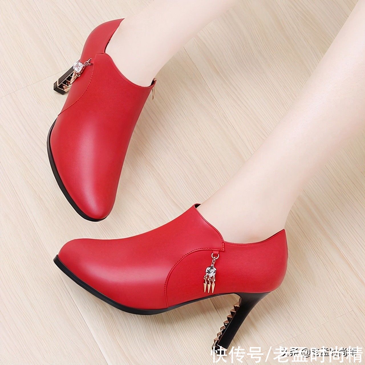 新款时髦粗跟单鞋，穿上舒适有气场又时尚