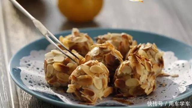 深秋芋头正当时,教你做蔓越莓芋泥杏仁球,颜值高口感好