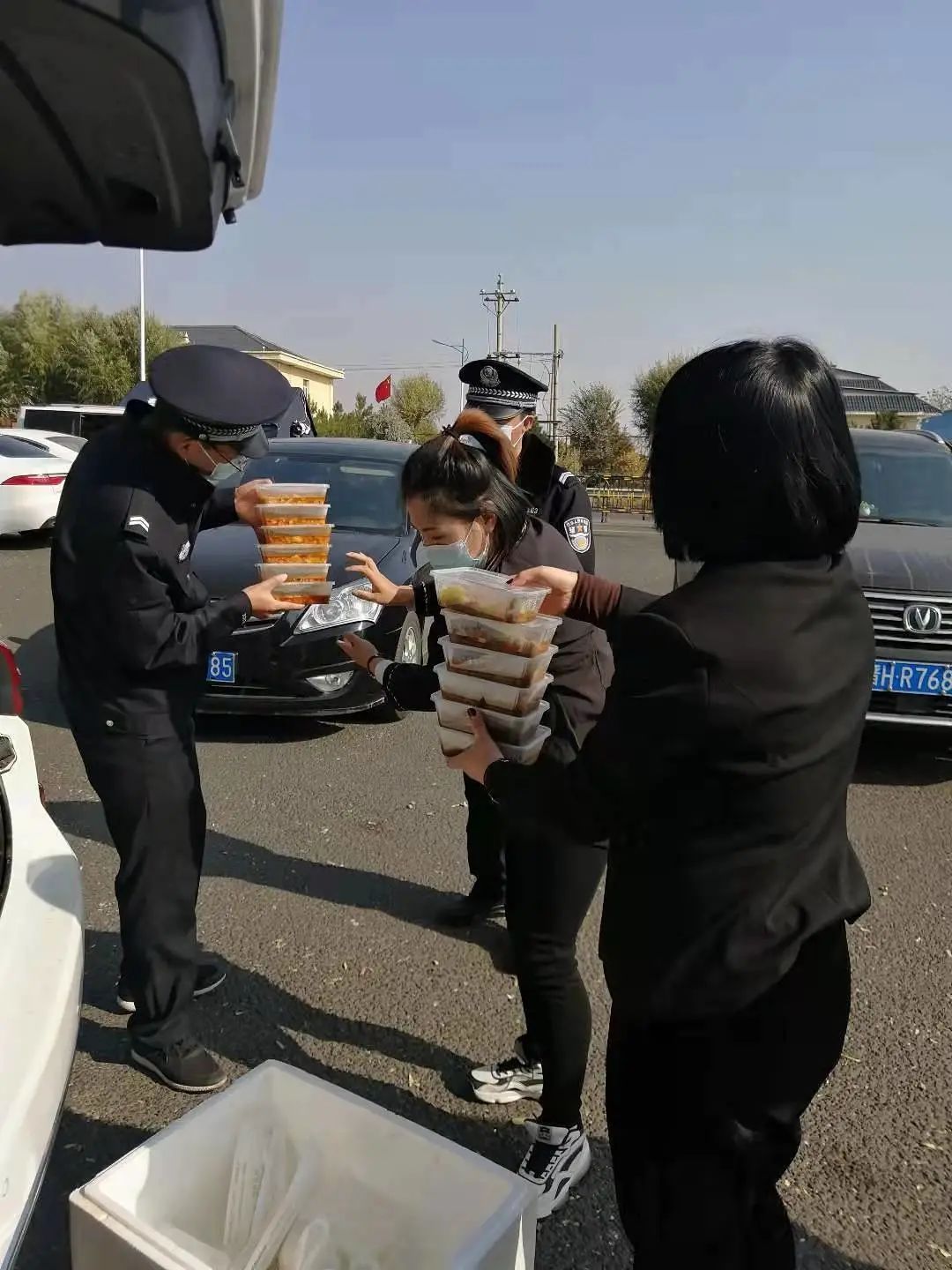 疫情|繁峙县餐饮行业工会抗疫情献爱心