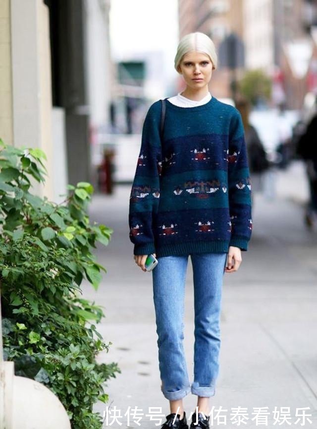 秋冬|今年秋冬的最百搭奖,我颁给“毛衣+直筒裤”,不分年龄谁穿谁美