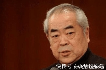 瘦金体|范曾的书法为何是“屎壳郎体”?放大15倍后,你会发现真相!