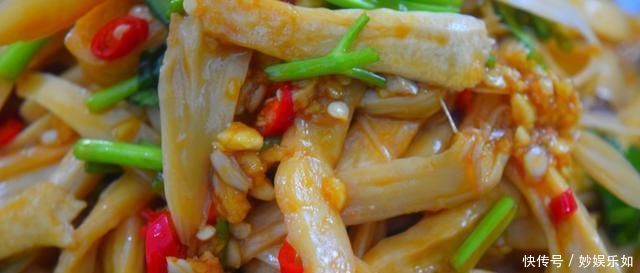 杏鲍菇别炒着吃，教你新吃法，不炒不炖不做汤，上桌就扫光，香