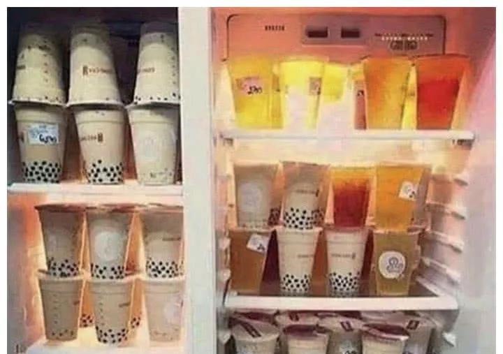 你还在迷恋星巴克的时候,外国人已经被我们奶茶圈粉,成炫富工具!