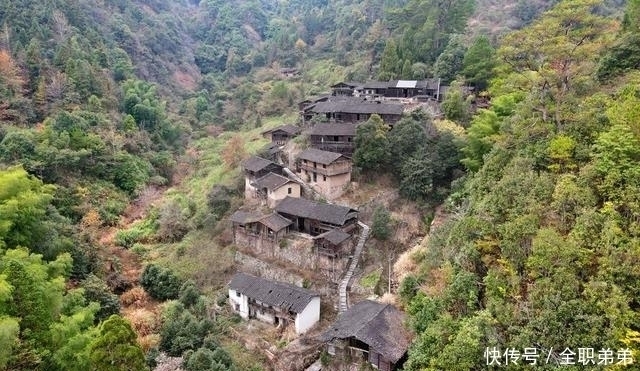 自驾泰宁，看丹霞地貌读沧海桑田的变演，探寻深山中遗失的古村