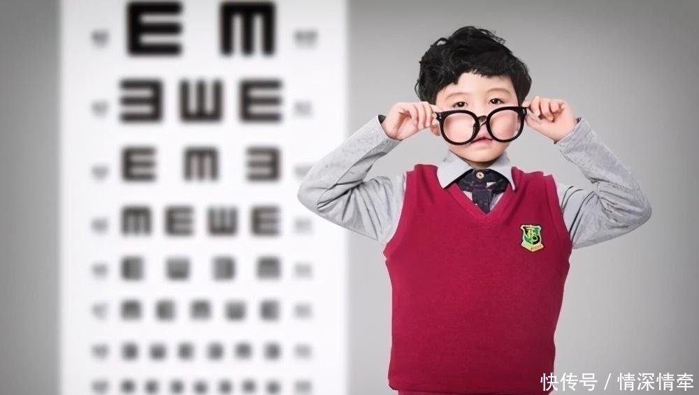 近视|美国最新研究发现:玩手机并不会让孩子近视,这件事才是“真凶”