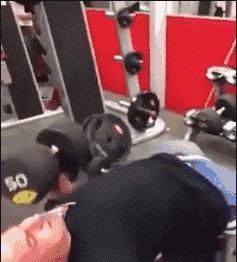 健身|虽然他健身3年体重一斤没涨，我却被深深感动了！