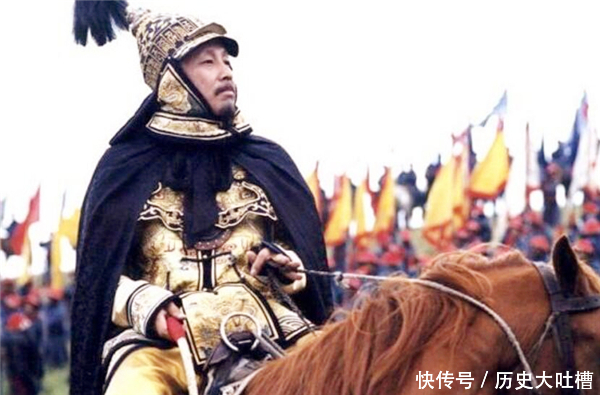 太监|康熙与侍卫下棋侍卫毫不“放水”,被太监解围后,活活饿死棋盘边